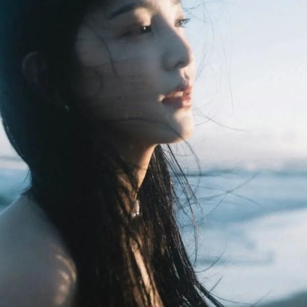 女儿，再爱妈妈一次